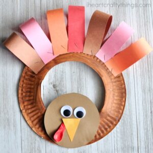 10 Thanksgiving Crafts Kids Love