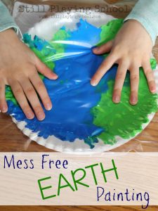 No Mess Painting in a Bag Earth Craft